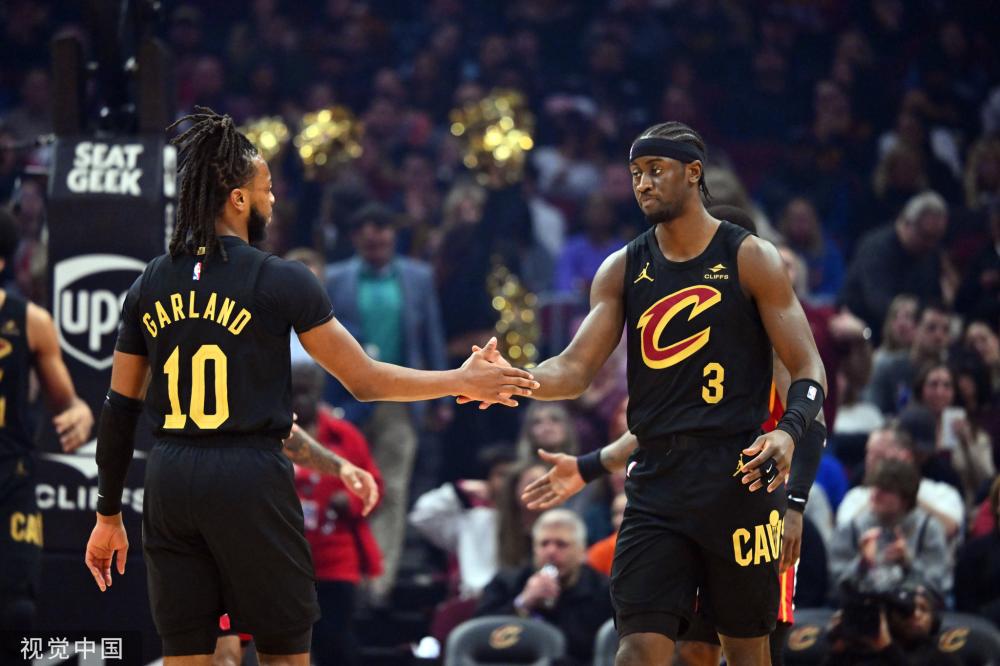 友的默契更 友的默契更